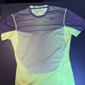 Nike Men’s L Pro Combat drifit t shirt worn